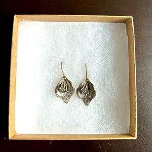 Beautiful 925 Stamped Sterling Silver Flower Earrings